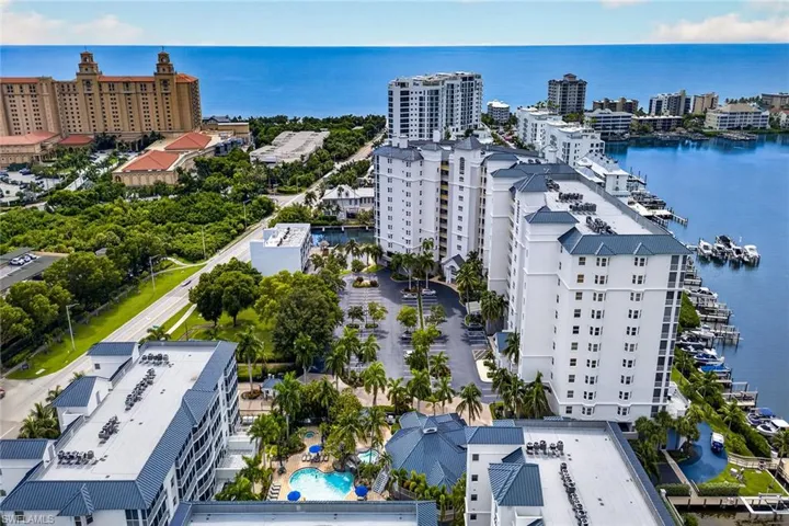 410 Flagship Dr 1201, Naples, Florida 34108