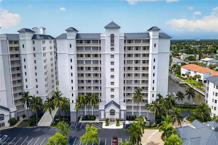 410 Flagship Dr 1201, Naples, Florida 34108
