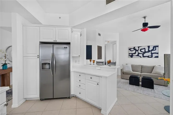 410 Flagship Dr 1201, Naples, Florida 34108