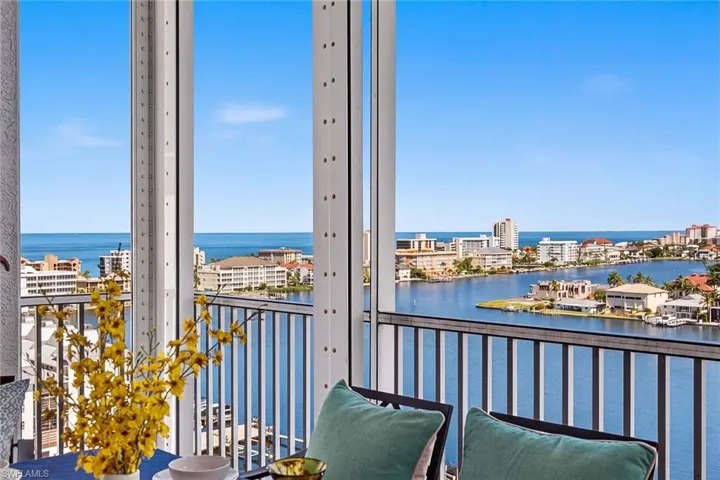 410 Flagship Dr 1201, Naples, Florida 34108
