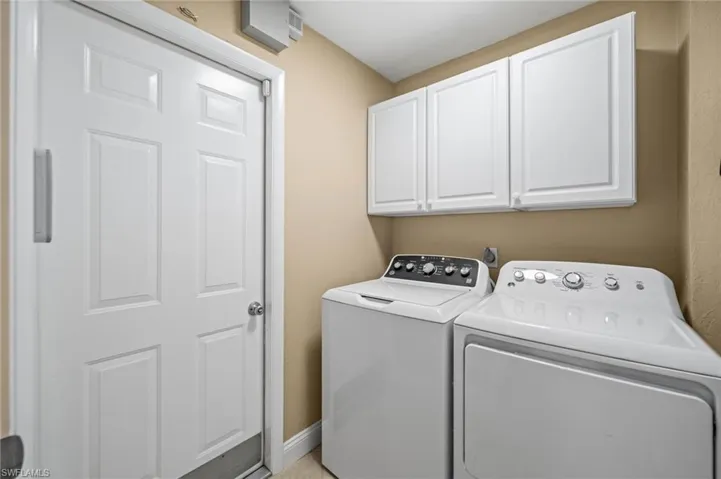 4165 Prestwick Ct, North Fort Myers, Florida 33903