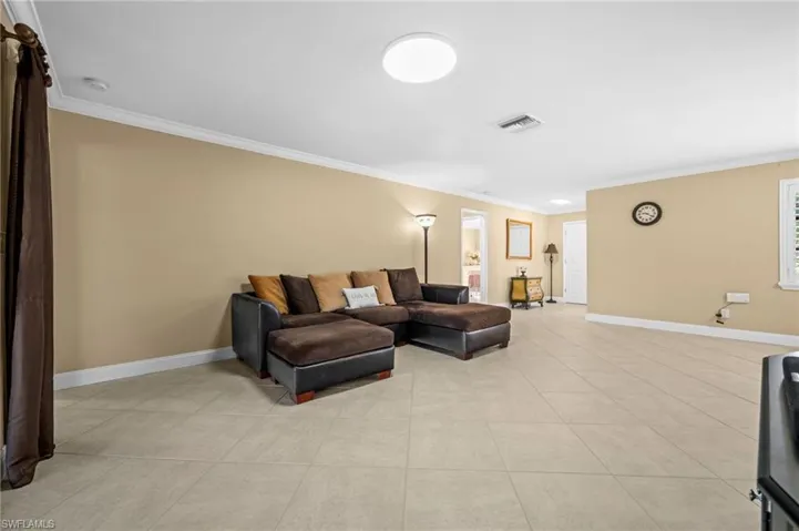 4165 Prestwick Ct, North Fort Myers, Florida 33903