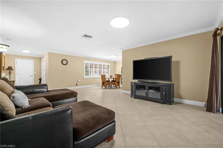 4165 Prestwick Ct, North Fort Myers, Florida 33903