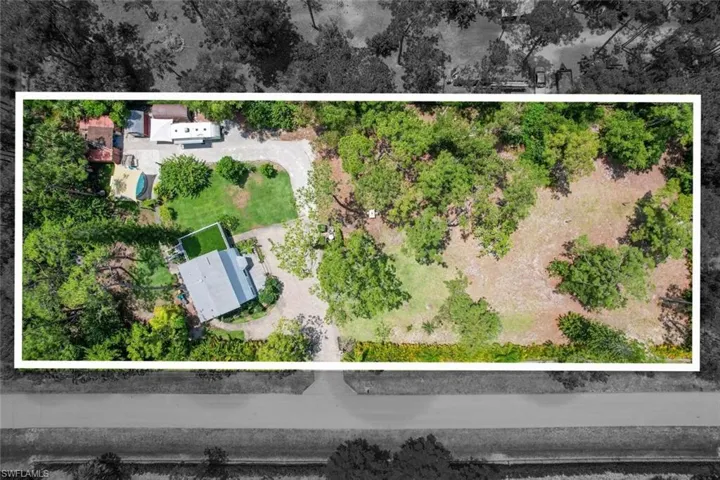 6230  Bur Oaks  LN, Naples, FL 34119