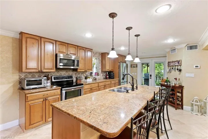 6230  Bur Oaks  LN, Naples, FL 34119