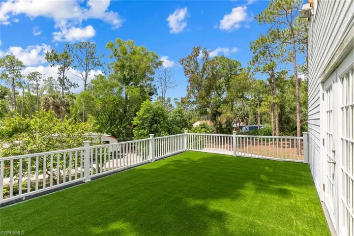 6230  Bur Oaks  LN, Naples, FL 34119