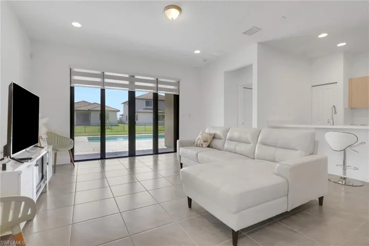 5116 Isidora Ln, Immokalee, Florida 34142