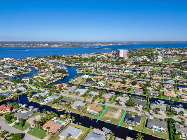 9821 Cypress Lake Dr, Fort Myers, Florida 33919