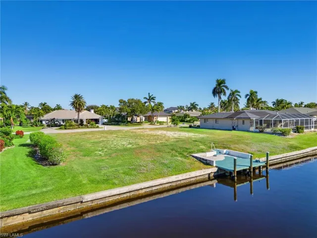 9821 Cypress Lake Dr, Fort Myers, Florida 33919
