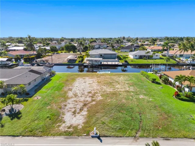 9821 Cypress Lake Dr, Fort Myers, Florida 33919