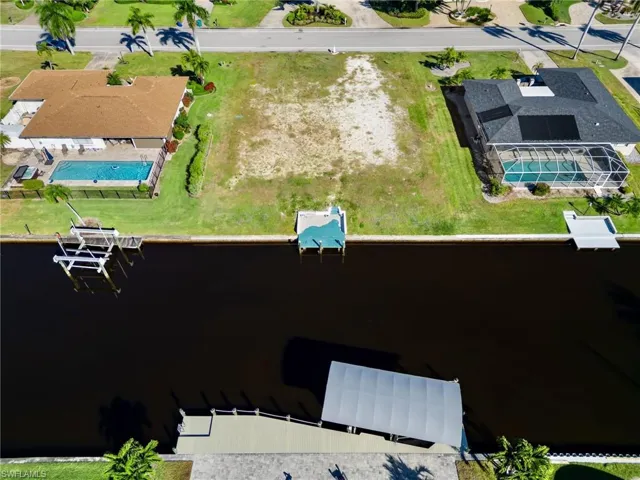 9821 Cypress Lake Dr, Fort Myers, Florida 33919