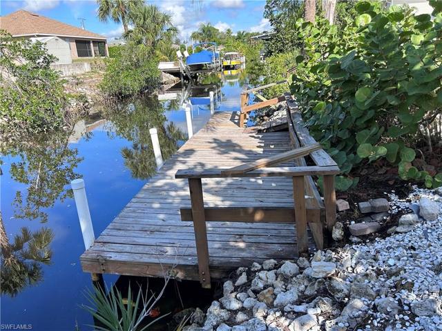 Boat dock