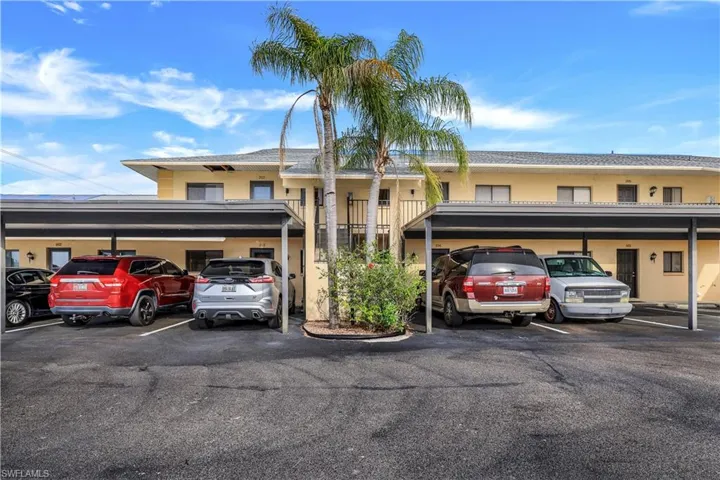 4805  Sorrento  CT, Cape Coral, FL 33904