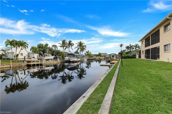 4805  Sorrento  CT, Cape Coral, FL 33904