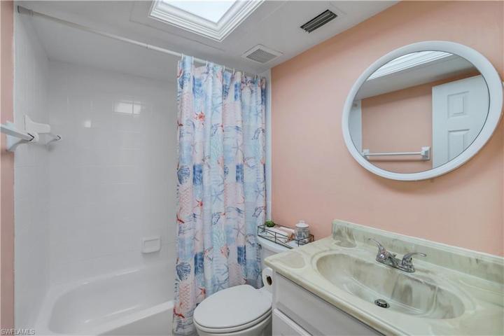 4805  Sorrento  CT, Cape Coral, FL 33904