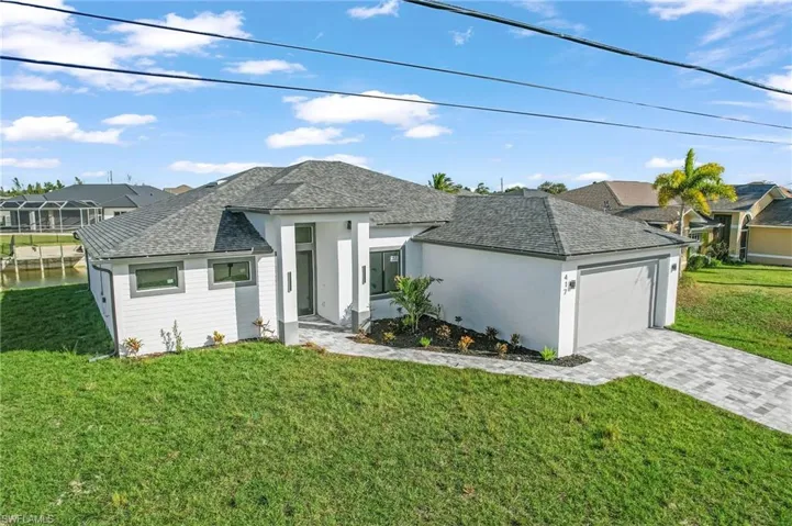 417 Sw 23rd Ter, Cape Coral, Florida 33991