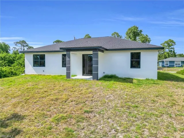 3313 66th St W, Lehigh Acres, Florida 33971