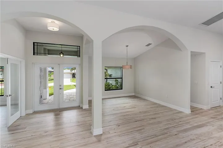 1909 Sw 27th Ter, Cape Coral Fl 33914