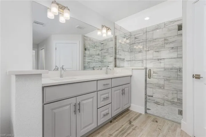 1909 Sw 27th Ter, Cape Coral Fl 33914