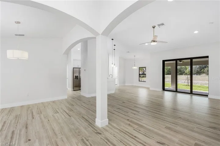 1909 Sw 27th Ter, Cape Coral Fl 33914
