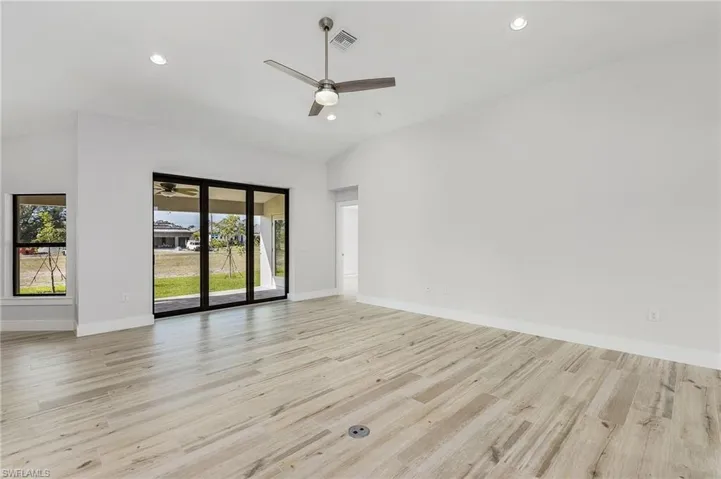1909 Sw 27th Ter, Cape Coral Fl 33914