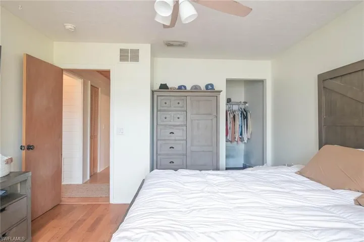 20325 Idlewood Rd, North Fort Myers, Florida 33917