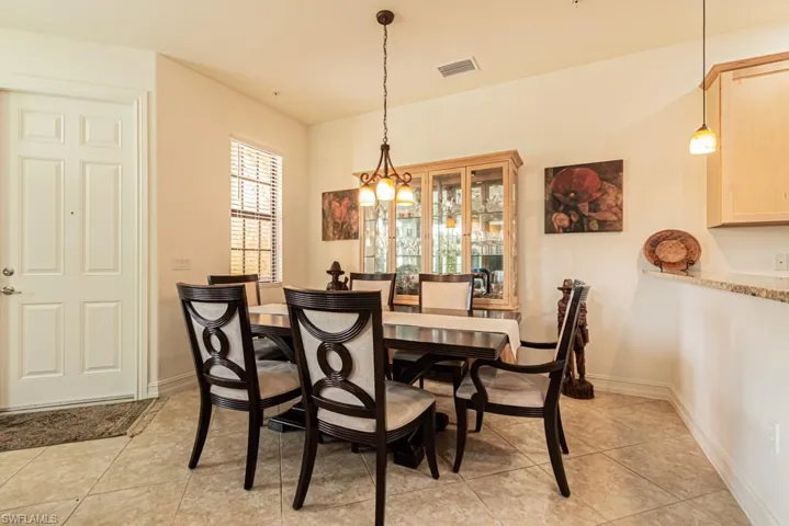 9163 Delano St 10006, Naples, Florida 34113