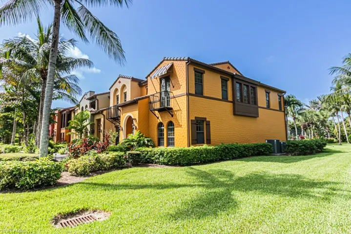 9163 Delano St 10006, Naples, Florida 34113