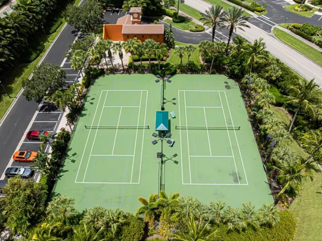 9163 Delano St 10006, Naples, Florida 34113
