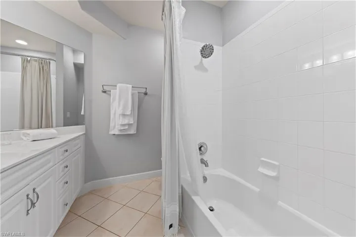 8066  Tauren  CT, Naples, FL 34119