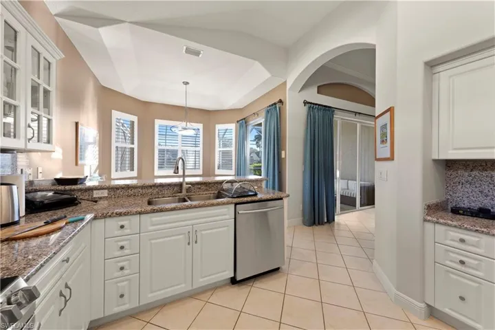 8066  Tauren  CT, Naples, FL 34119
