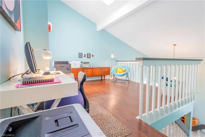 Large loft with enough space to house both office space and workout area. (Unfurnished)