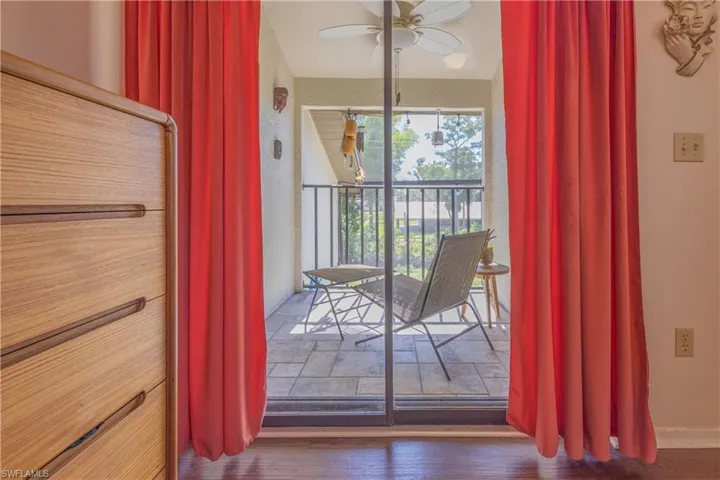 Balcony with ceiling fan. (Unfurnished)