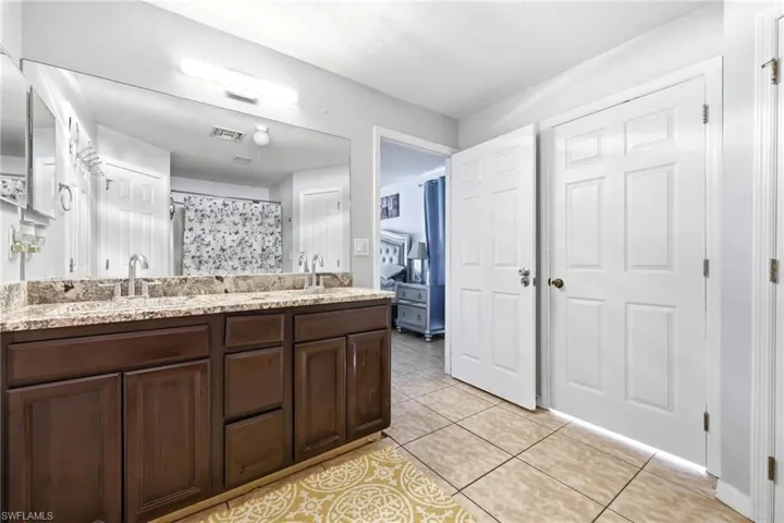 711 Long Island St E, Lehigh Acres, Florida 33974