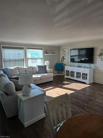 114  Elise  DR, Fort Myers, FL 33908