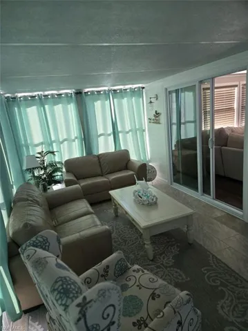 114  Elise  DR, Fort Myers, FL 33908