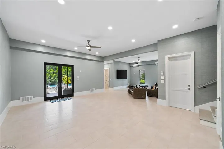 210 Topanga Dr, Bonita Springs Fl 34134
