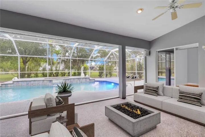 15261 Shamrock Dr, Fort Myers, Florida 33912