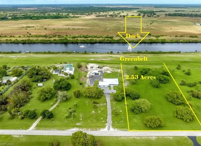 1589 Frontier Cir, Labelle, Florida 33935