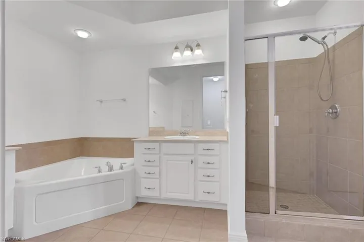 8011 Via Monte Carlo Way 2213, Estero, Florida 33928