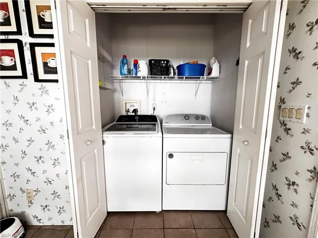20 Arapaho Trl # 311, Naples Fl 34113