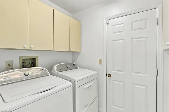 10391 Quail Crown Dr 34, Naples, Florida 34119