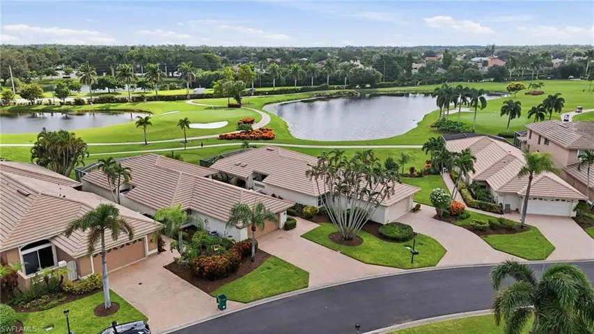 10391 Quail Crown Dr 34, Naples, Florida 34119
