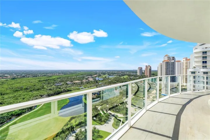 Outstanding Views from 19th Floor