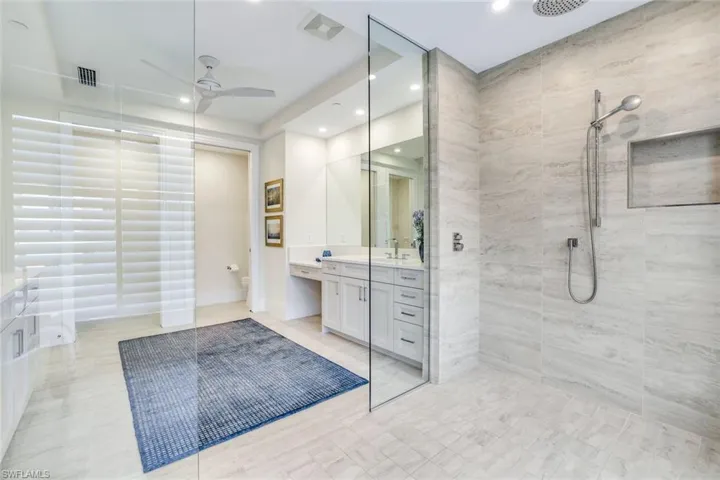 Soaking Tub and Large Shower Room