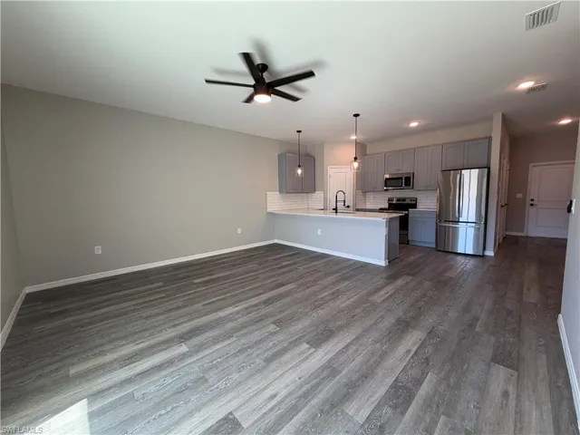 5205 Side