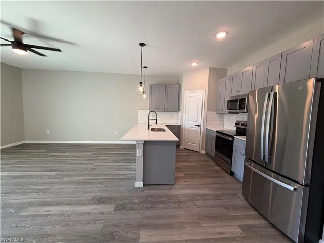 5205 Side