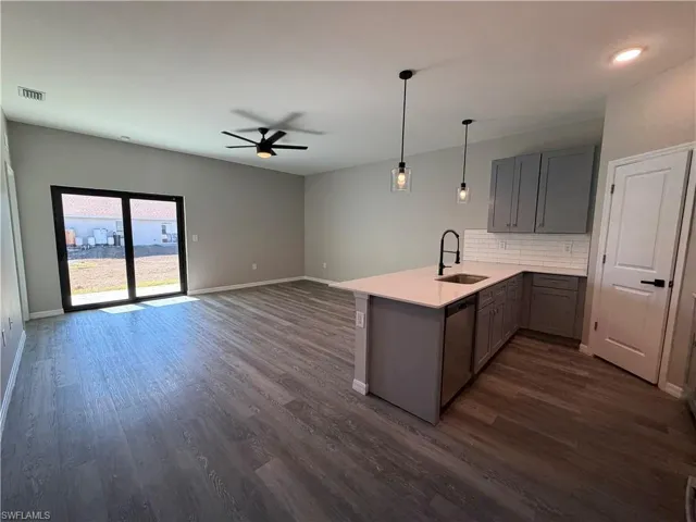 5205 Side