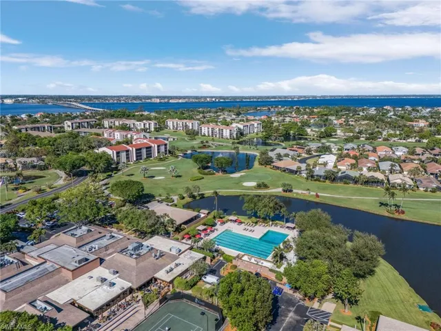 9900 Sunset Cove Ln 114, Fort Myers, Florida 33919