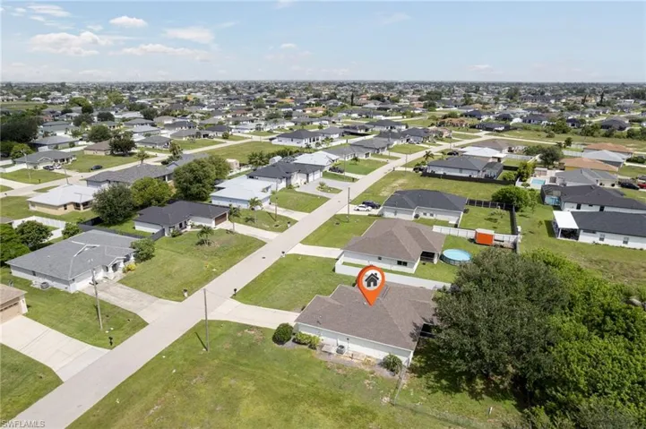 459 Ne 3rd Ave, Cape Coral, Florida 33909